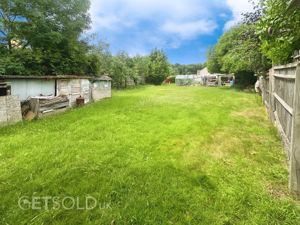 Photo 2- click for photo gallery